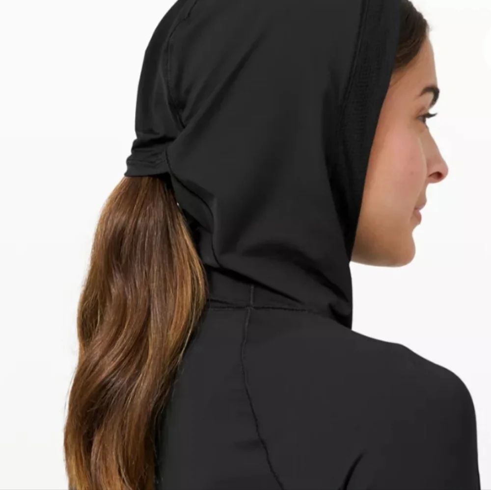 Lululemon Sleek Performance 1/2 Zip Hood Pullover - Picture 3 of 9